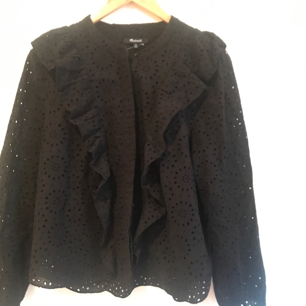 New Madewell ruffle button up top!